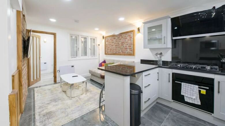 Apartamentos Close To Canary Wharf  Colourful Apt