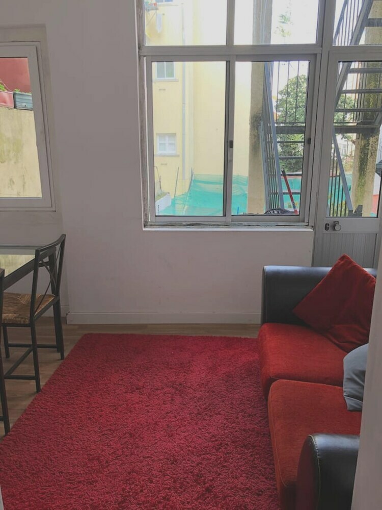 Apartment With 2 Bedrooms In Lisboa, With Wifi