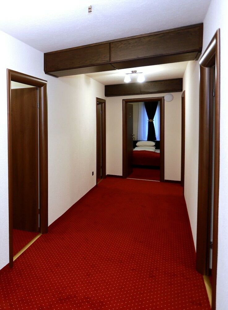 Villa Pensiunea Elemar