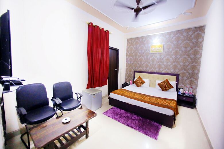 Hotel Adb Rooms Arrival Inn