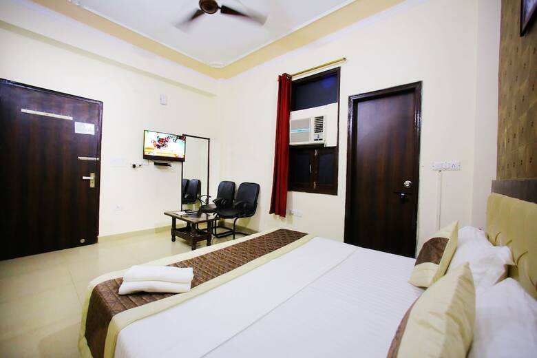 Hotel Adb Rooms Arrival Inn