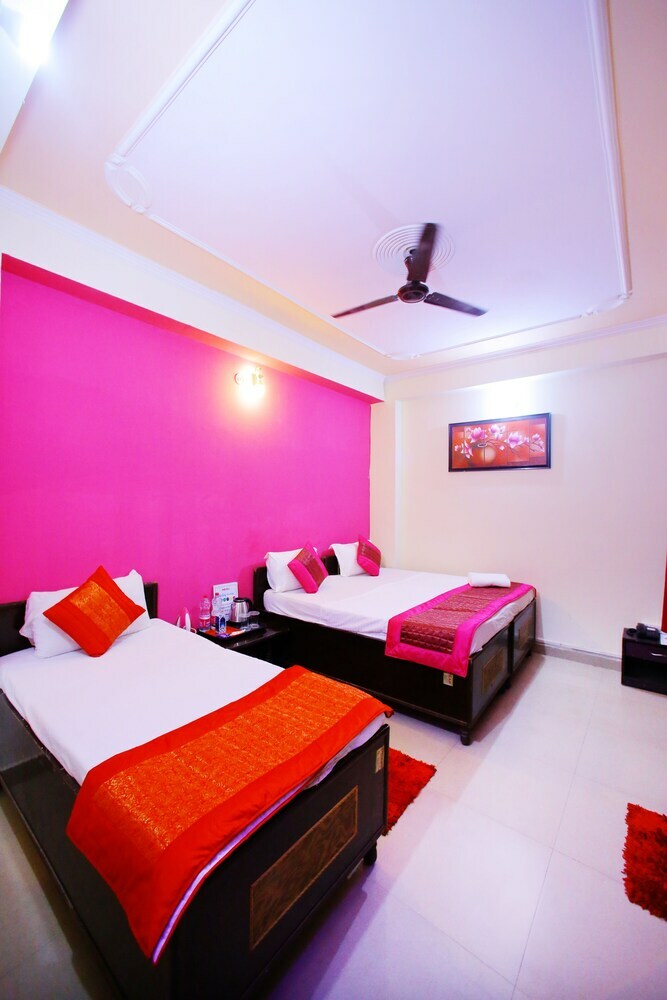 Hotel Adb Rooms Arrival Inn