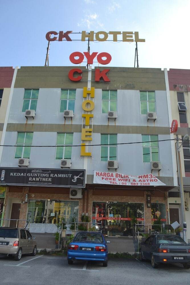 Oyo 89715 Ck Hotel