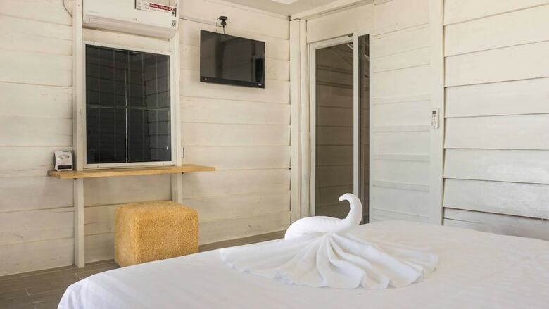 Hotel Sarasea Resort
