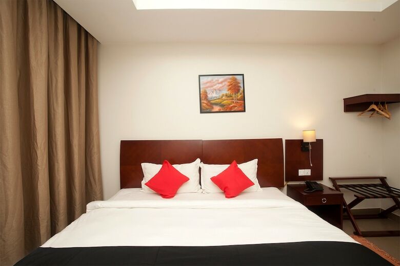 Capital O 686 Hotel Mala Inn