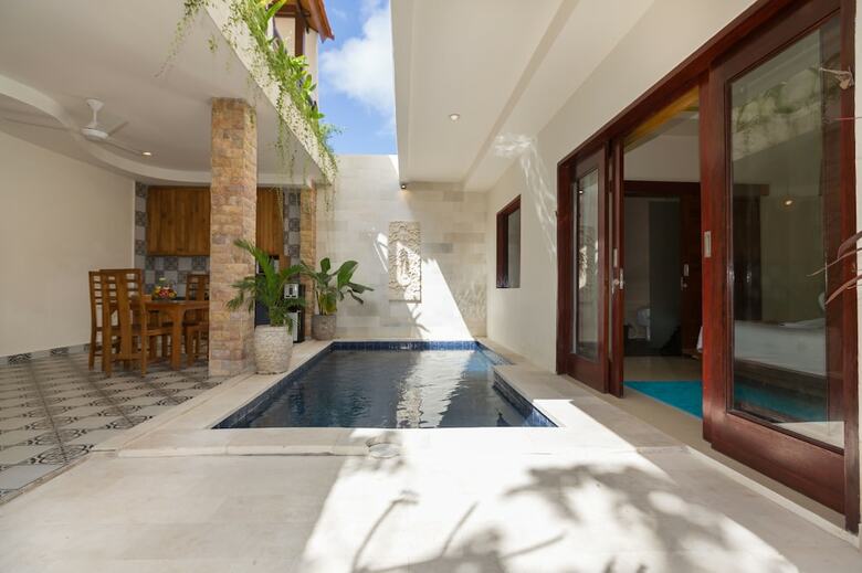 Nalin Bali Villas