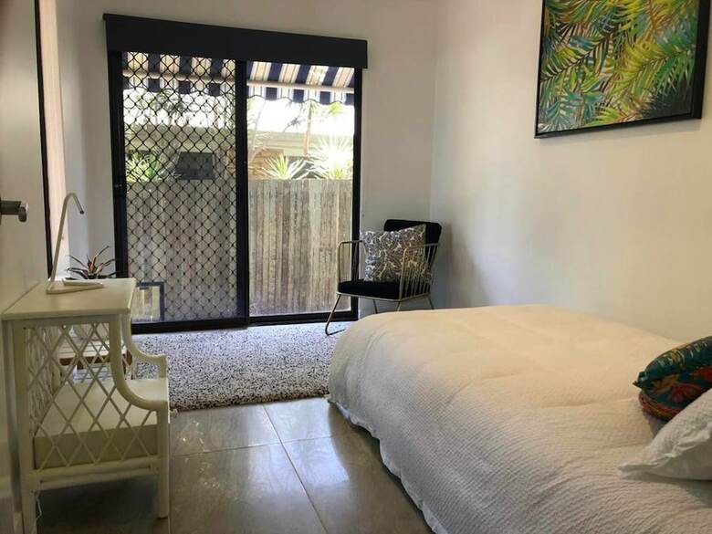 Hotel Sunshine Beach Hideaway