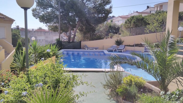 Apartamentos Ap Costas Mercuri