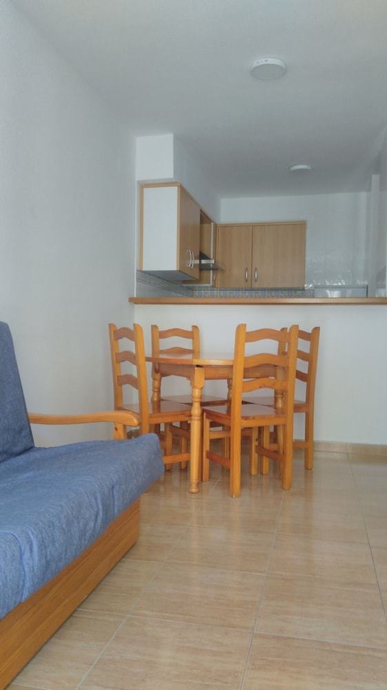 Apartamentos Ap Costas Mercuri