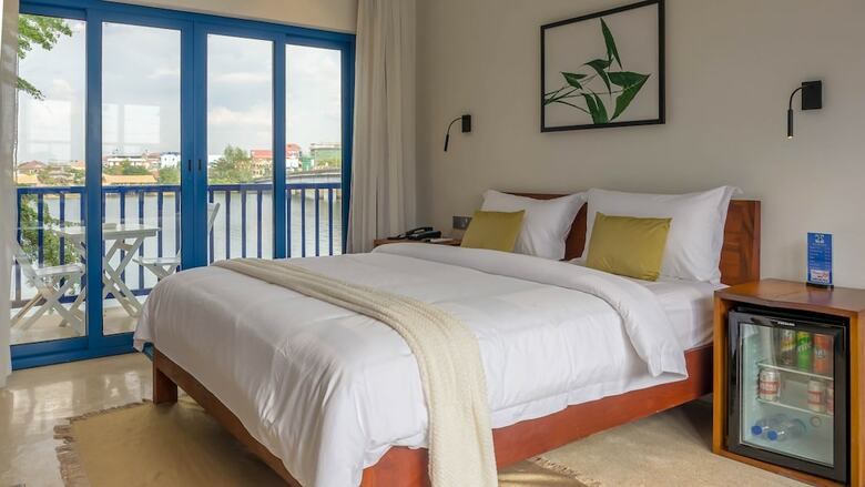 Hotel The B Resort