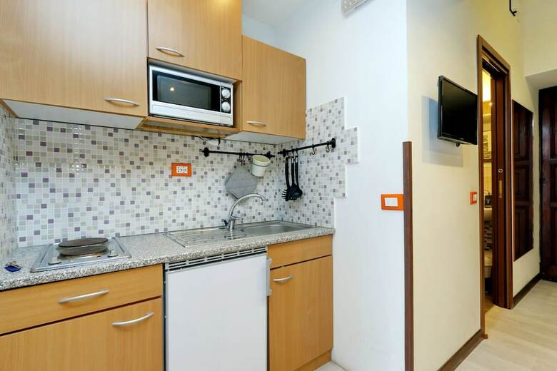Cavour Square Apartment