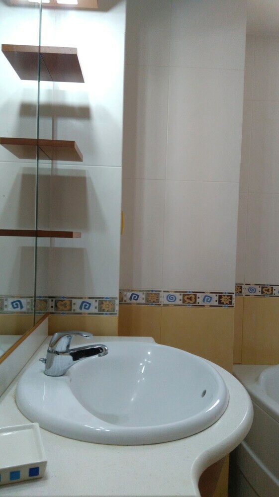 Apartamentos Ap Costas Kronos