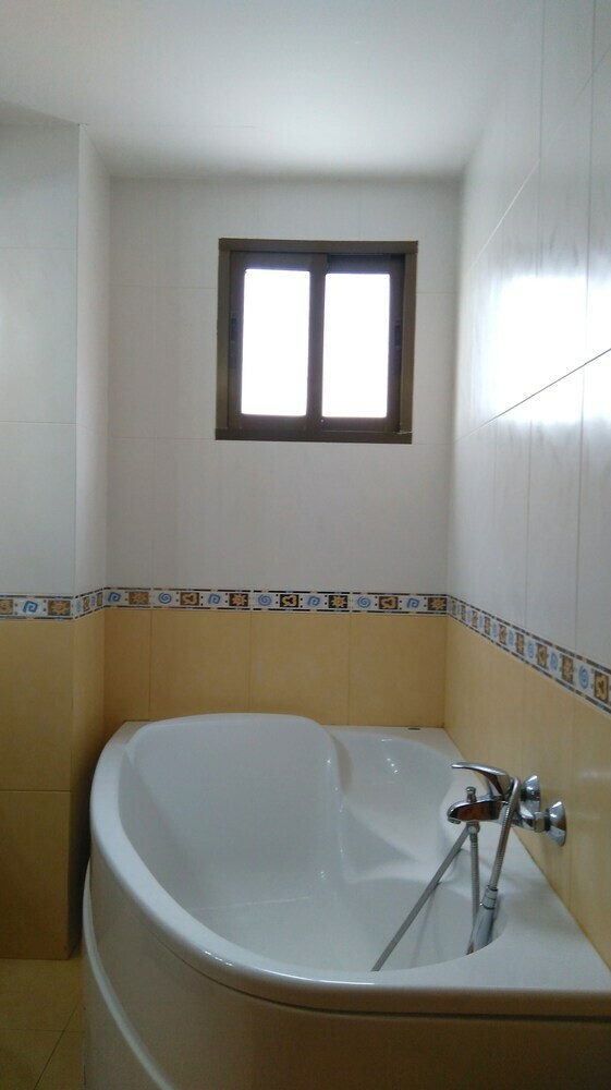 Apartamentos Ap Costas Kronos