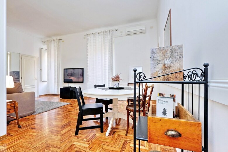 Lante Apartment