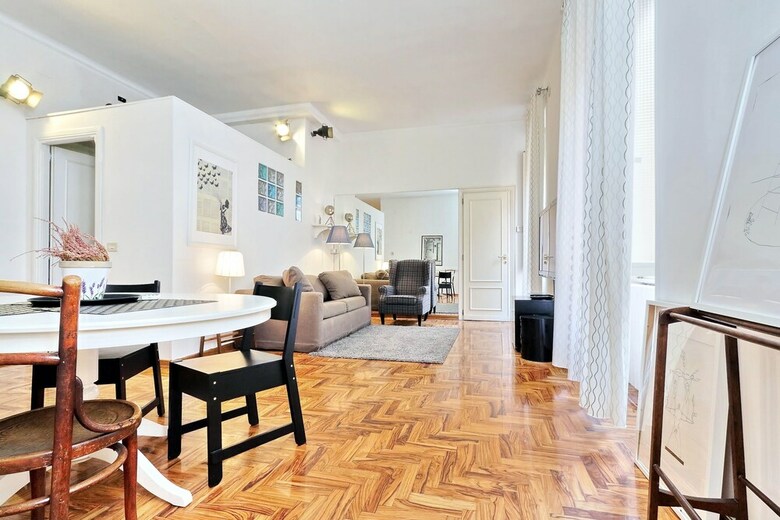 Lante Apartment