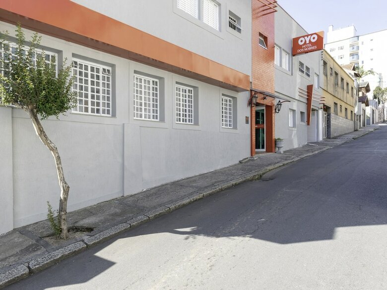 Oyo Hotel Dos Nobres