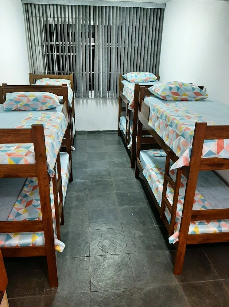 Hostal Hotel Hostel Lapa