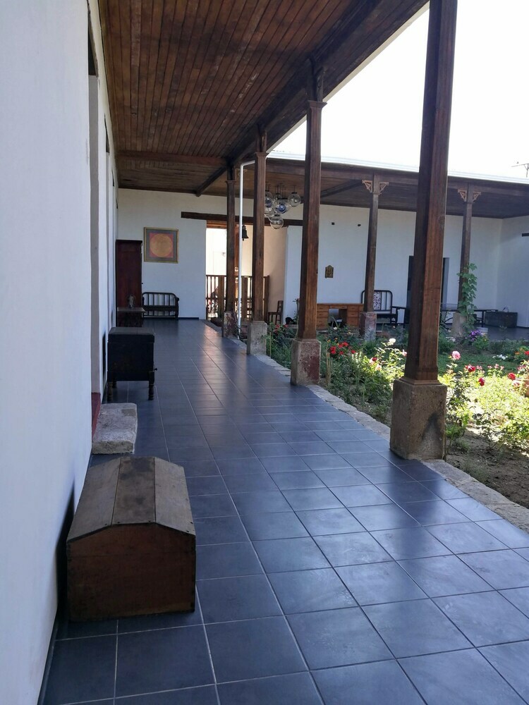Hotel Xela Columbus Guest House