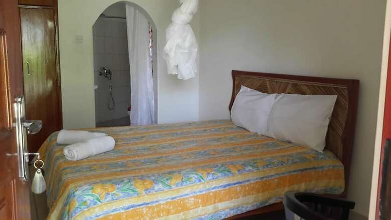 Bed & Breakfast Brownstone Country Home Lira Uganda