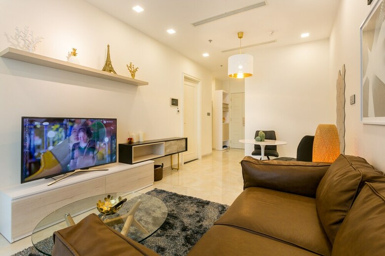 My Hung Apartment