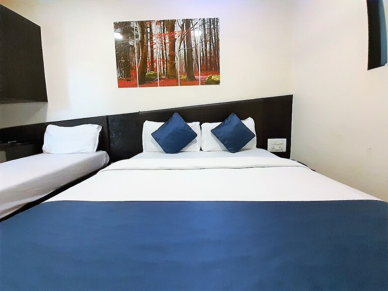 Hotel Hexa Adnoc