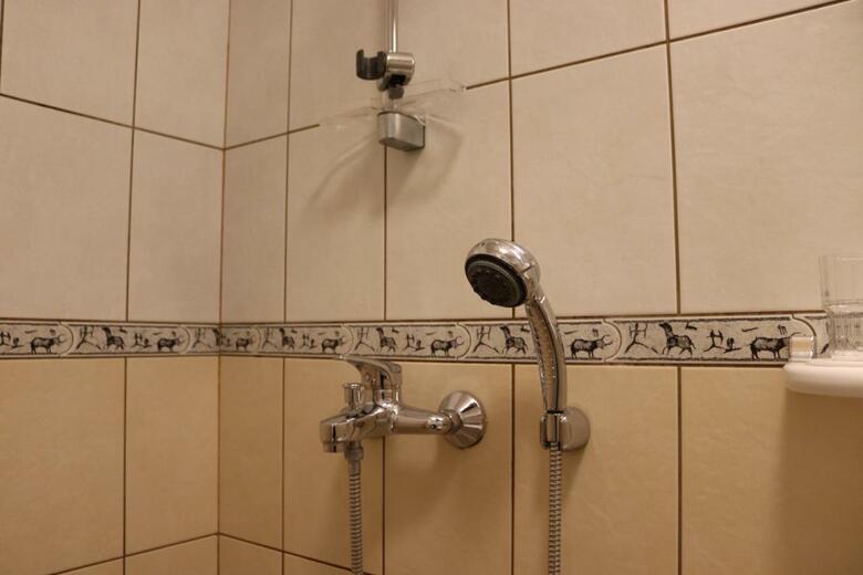 Hostel L�una