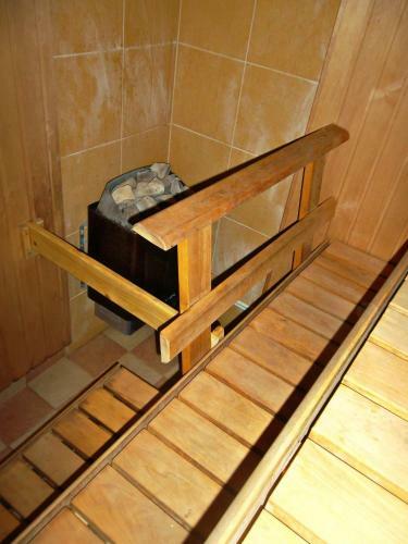 Hostal Kotka Housing
