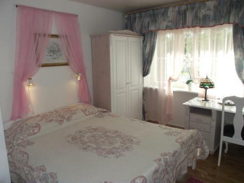 Hostal Helene Villa