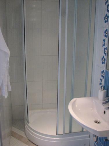 Hostal Arno Apartments