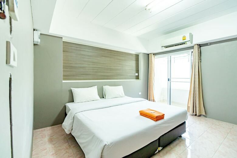 Alanda Hotel & Apartment