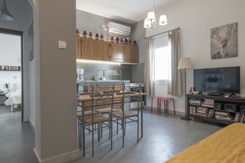Apartamentos Peggy's Place (Red Beach + Private Parking)