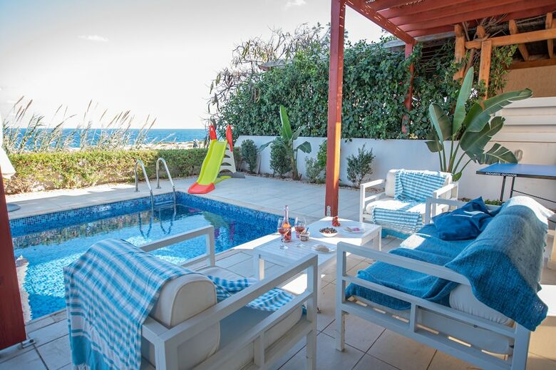 Artisan No 6 First Line Seafront Villa