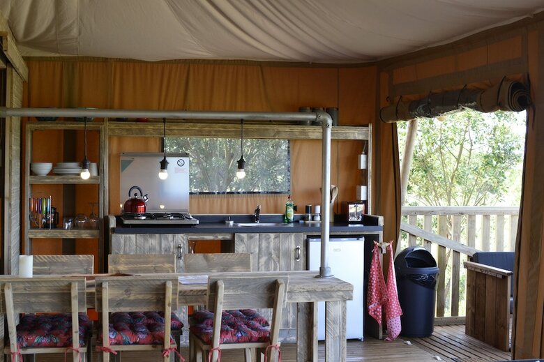 Hluhluwe Bush Camp