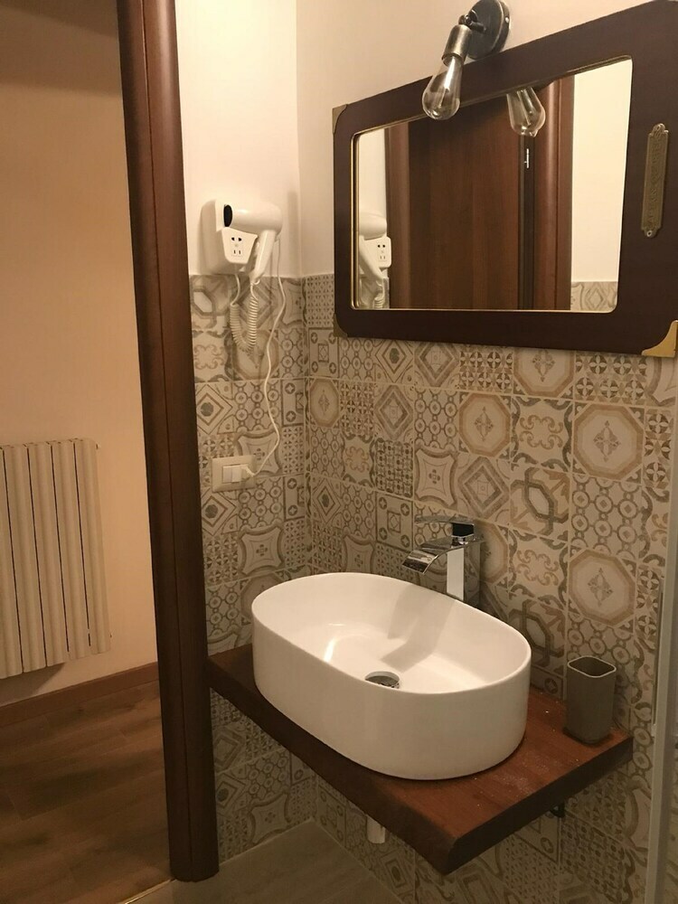 Hotel Cf Laurina
