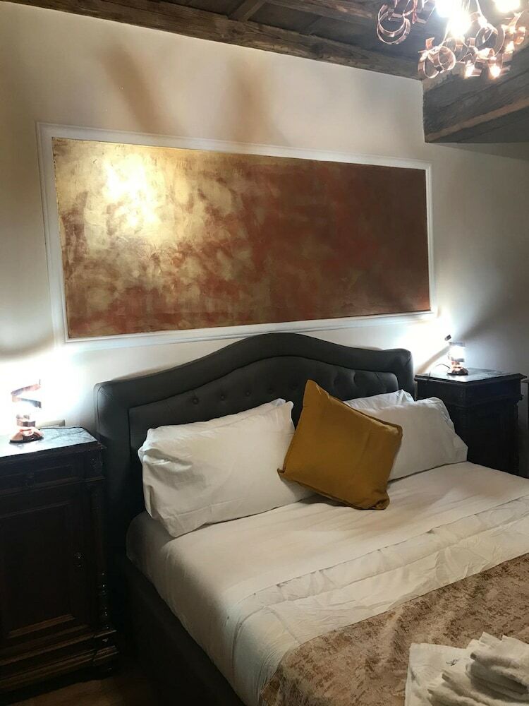 Hotel Cf Laurina