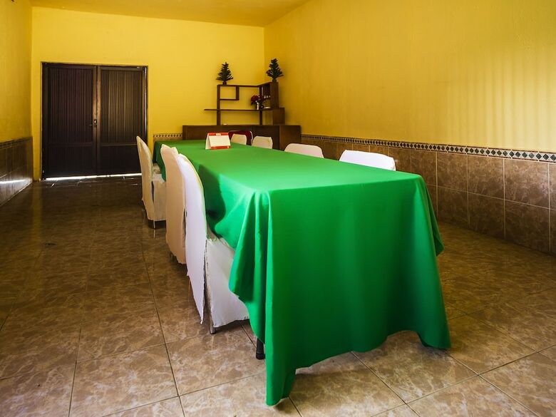 Oyo Hotel Oasis