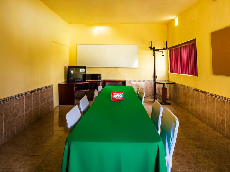 Oyo Hotel Oasis