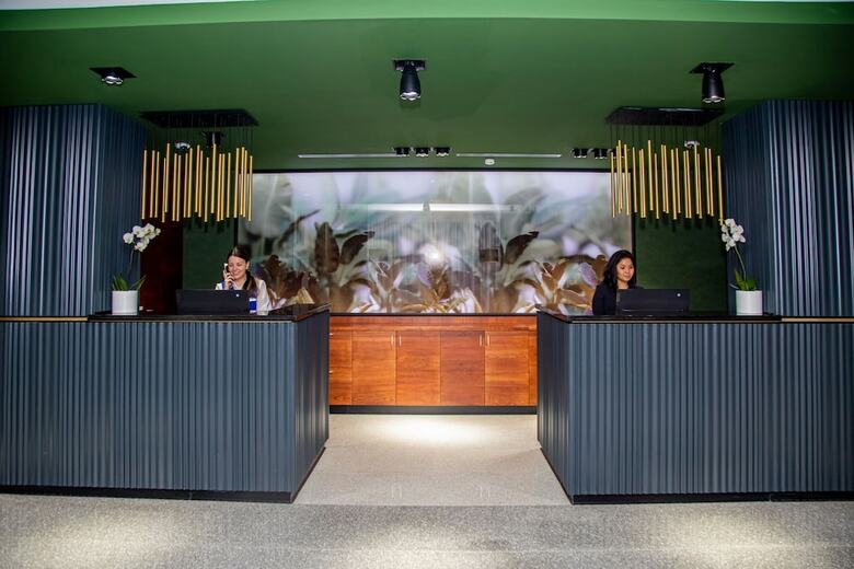Kazzhol Park Hotel