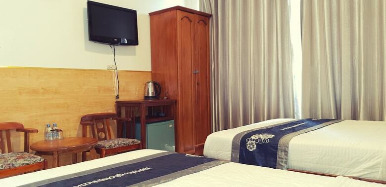 XI Mao Hotel