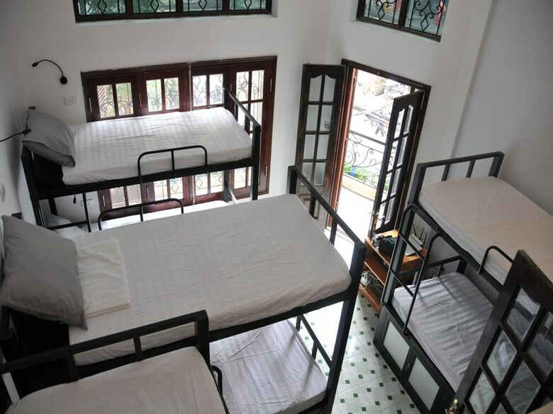 Hostal Oyo 739 Bubba Bed Hostel