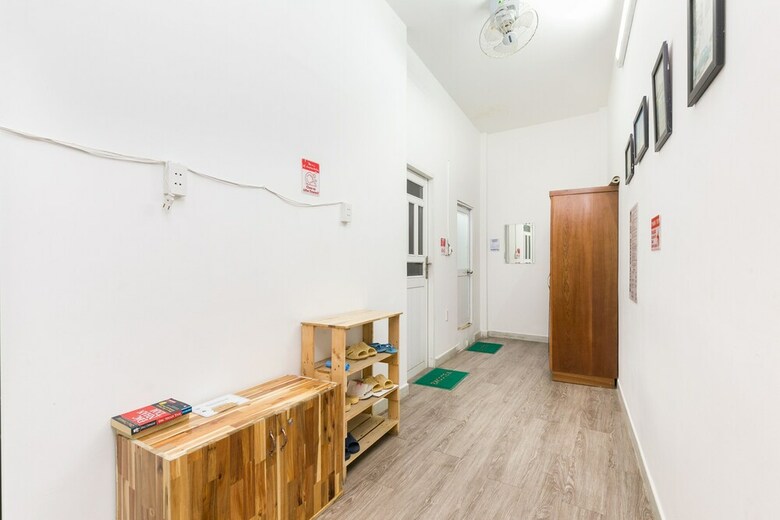 Hostal Oyo 708 The Cozi House - Hostel