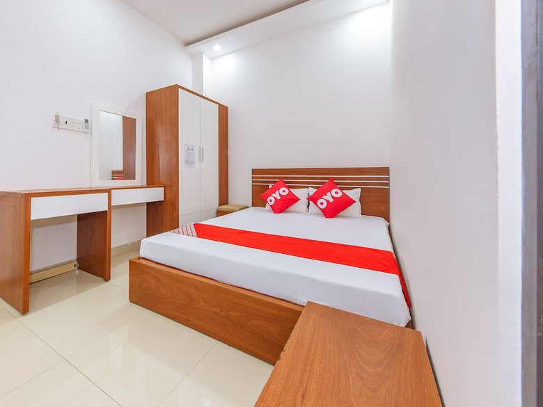 Oyo 727 Hoang Giang Hotel