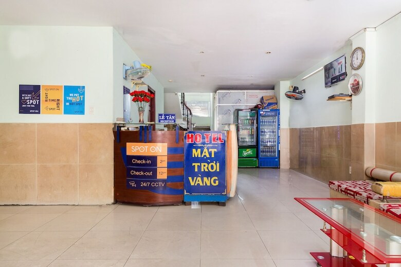 Hotel Oyo 752 Mat Troi Vang