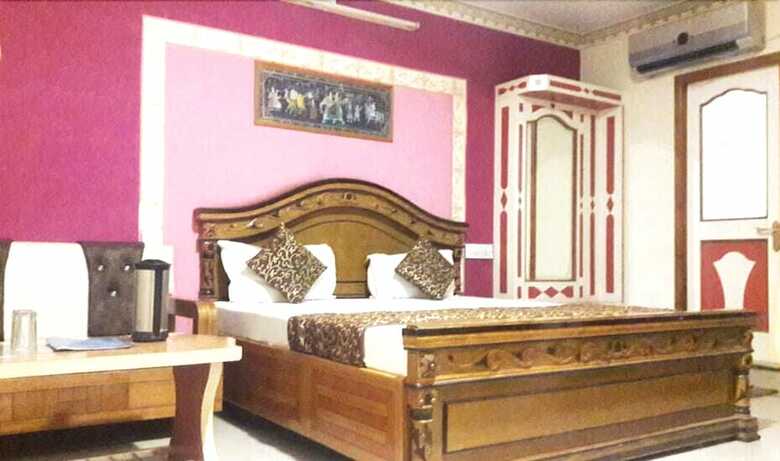 Hotel Bharat Palace