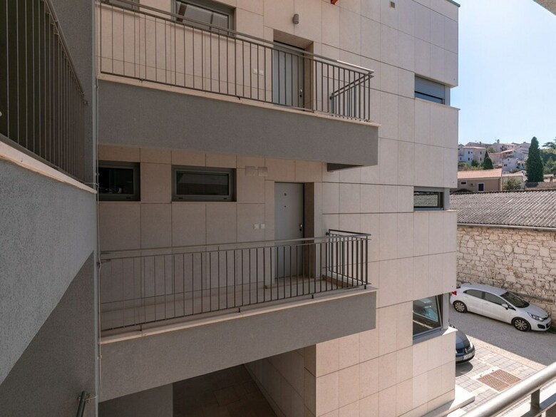 Apartamentos Luxurious Villa In Vrsar Near Beach