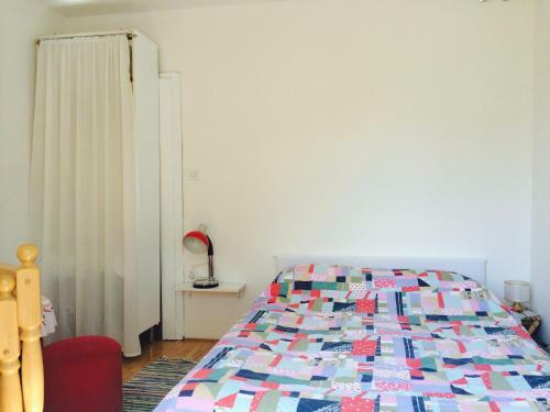 Hostal Tourist Rooms Sajovic
