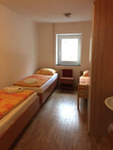 Youth Hostel Nika