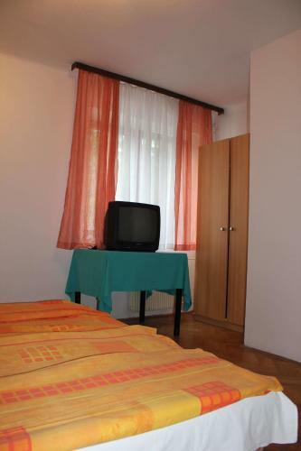 Youth Hostel Nika
