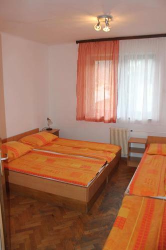 Youth Hostel Nika