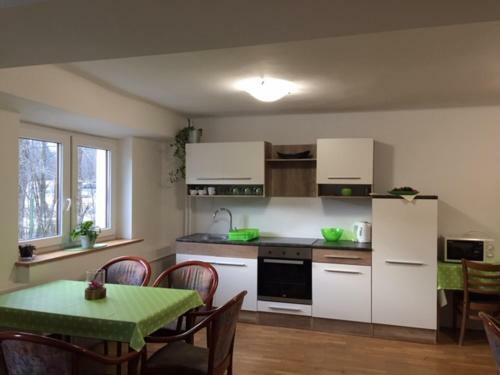 Youth Hostel Nika